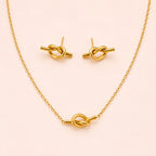 Amara Gold Knot Cuff Necklace– Waterproof & Anti-Tarnish