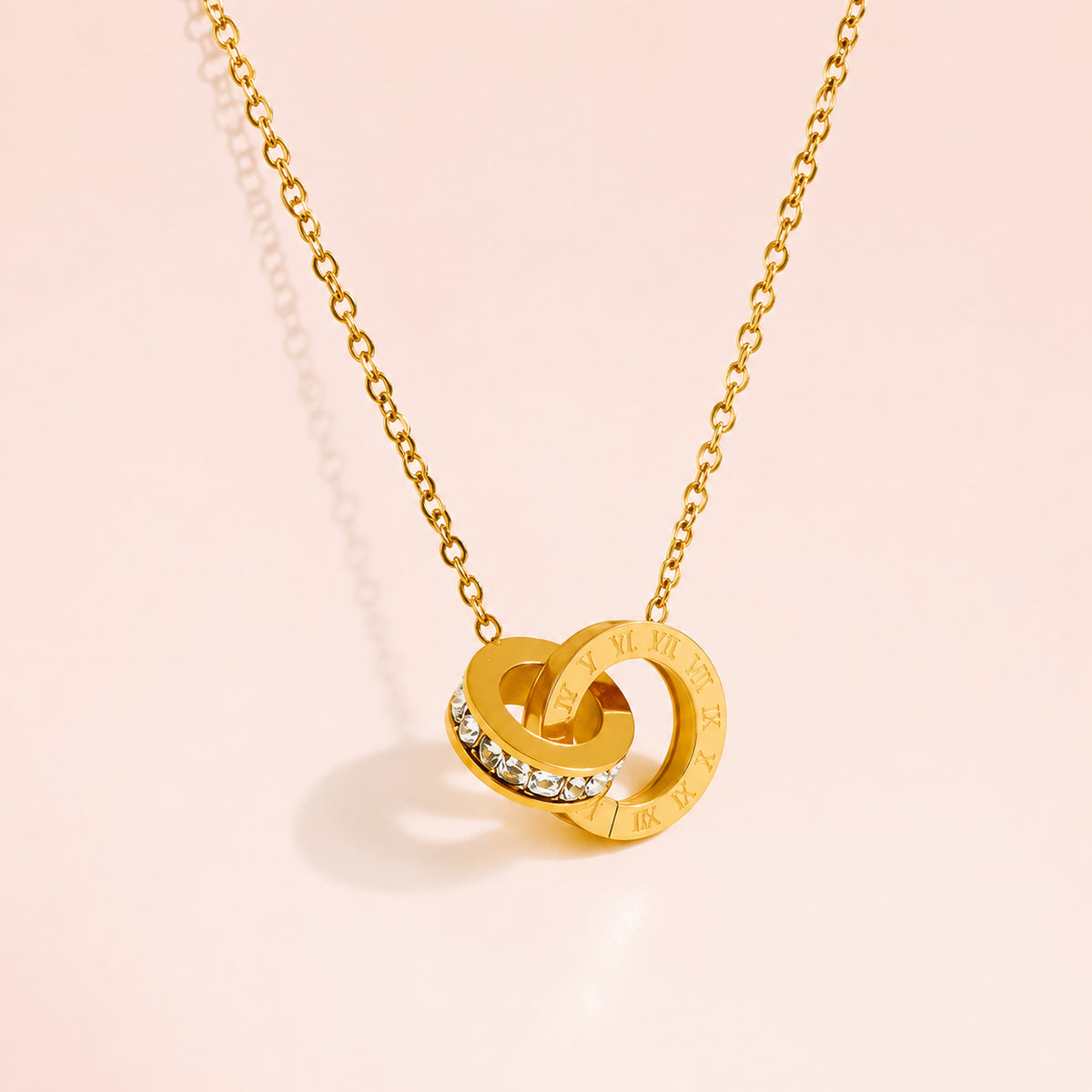 Eterna Interlock Necklace – Double Circle Pendant Necklace