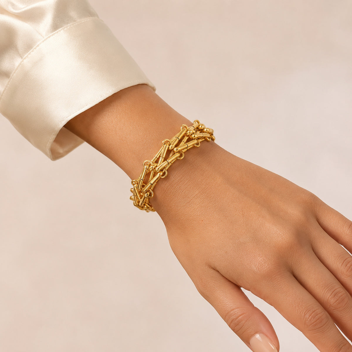 Aurelia Gold Double-Link Bracelet – Layered Statement Chain Bracelet