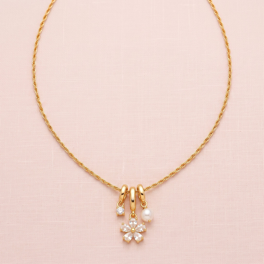 Fleur Gold Crystal Flower Necklace - 316L Stainless Steel Floral Pendant Necklace